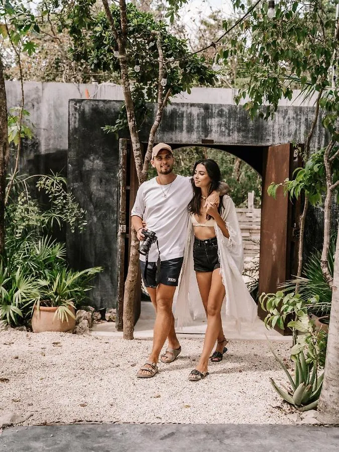 16Tulum Hotel
